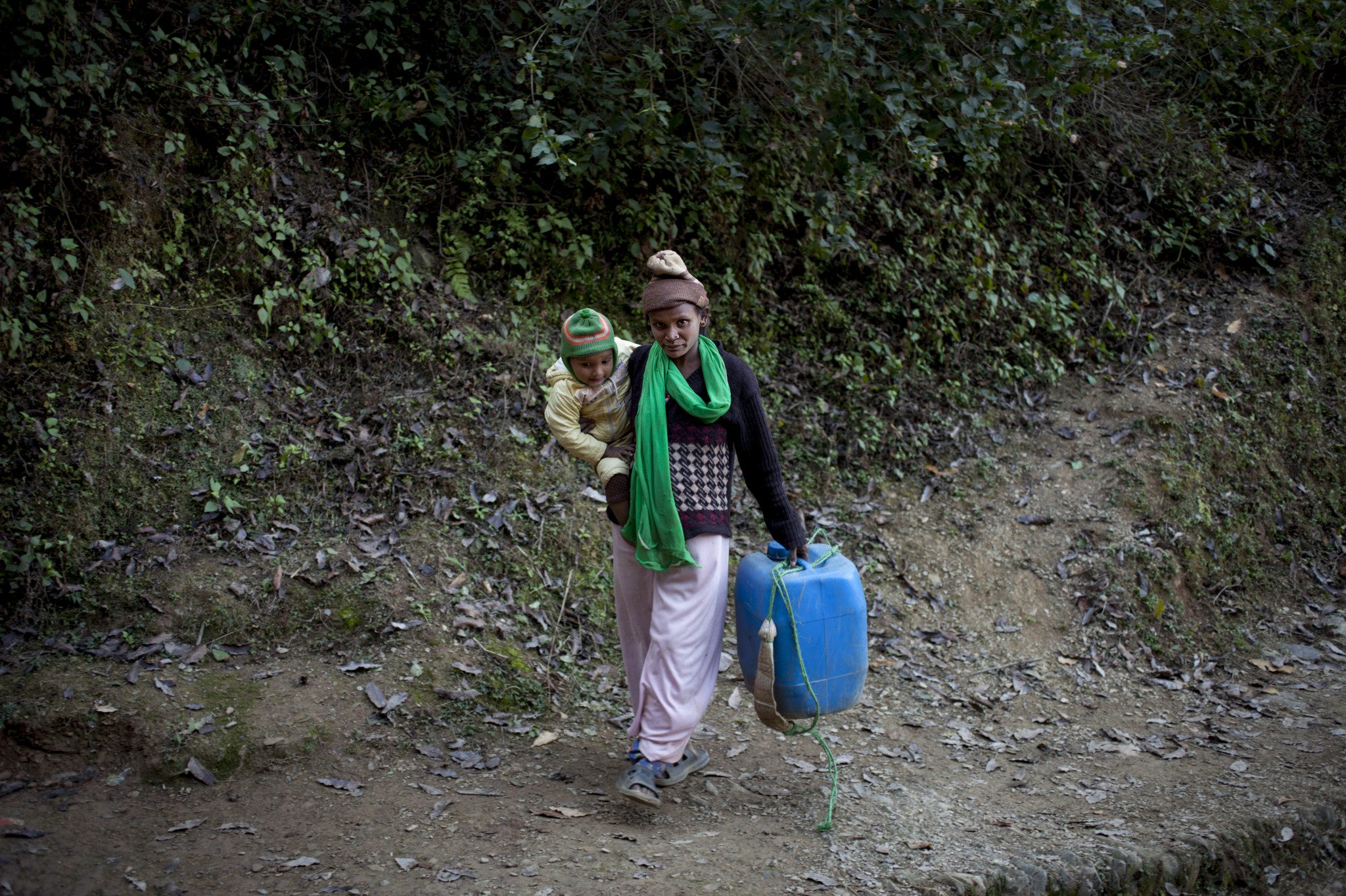 Kiran nepal water pregnant